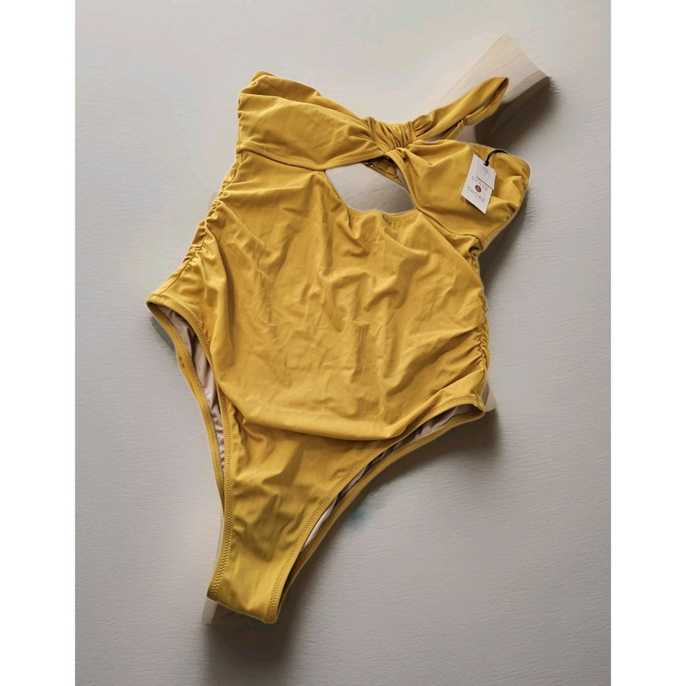 New Shade & Shore Women's Large Asymmetric Twist One Piece Swimsuit Gold Yellow